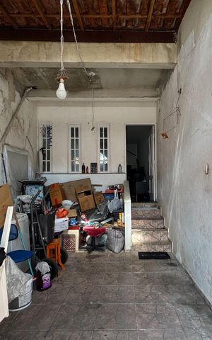 Casa à venda com 76m², 2 quartos e 2 vagas Casa à venda com 76m², 2 quartos e 2 vagasGaragem