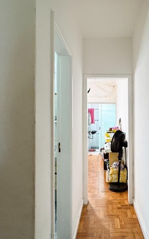 Casa à venda com 76m², 2 quartos e 2 vagas Casa à venda com 76m², 2 quartos e 2 vagasAcesso - Quartos