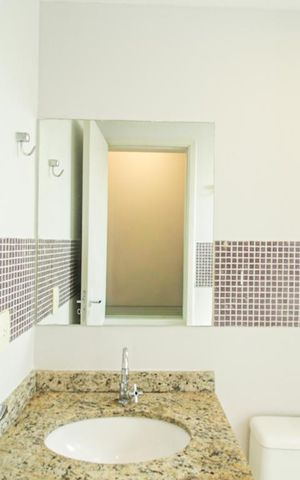 Apartamento para alugar com 50m², 2 quartos e 1 vaga Apartamento para alugar com 50m², 2 quartos e 1 vagaBanheiro