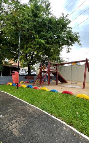 Casa de condomínio à venda com 130m², 3 quartos e 2 vagas