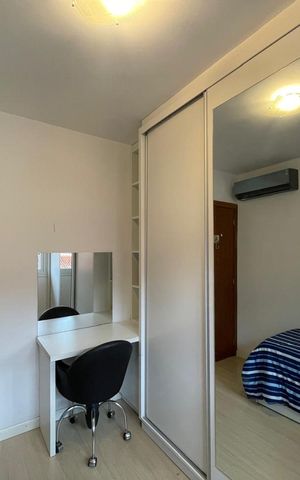 Casa de condomínio à venda com 130m², 3 quartos e 2 vagas