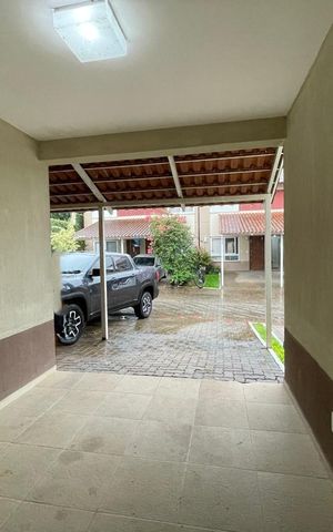 Casa de condomínio à venda com 130m², 3 quartos e 2 vagas