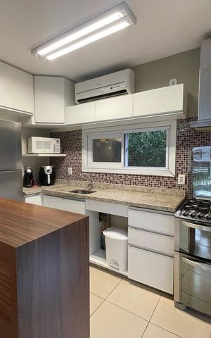 Casa de condomínio à venda com 130m², 3 quartos e 2 vagas