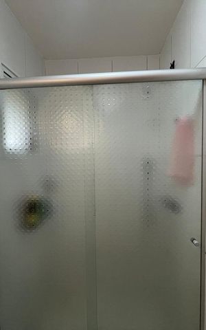 Casa de condomínio à venda com 130m², 3 quartos e 2 vagas