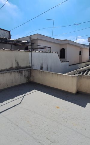 Casa à venda com 259m², 3 quartos e 2 vagas Casa à venda com 259m², 3 quartos e 2 vagasParte superior