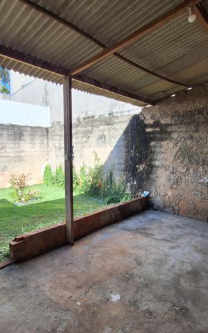 Casa à venda com 259m², 3 quartos e 2 vagas Casa à venda com 259m², 3 quartos e 2 vagasQuintal