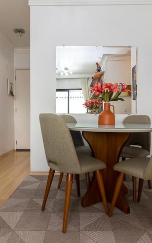 Apartamento à venda com 50m², 2 quartos e 1 vagaSala de Jantar