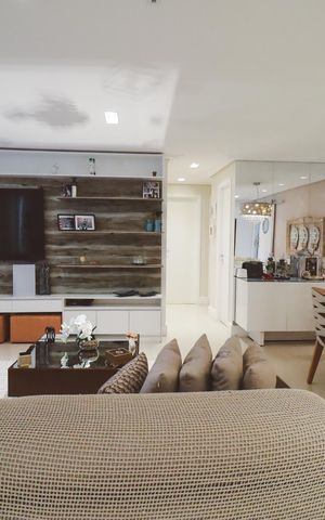 Apartamento à venda com 126m², 3 quartos e 2 vagas Apartamento à venda com 126m², 3 quartos e 2 vagasSala