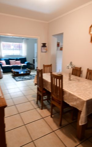 Casa à venda com 152m², 3 quartos e 1 vagaSala