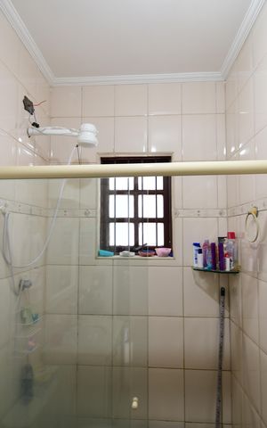 Casa à venda com 152m², 3 quartos e 1 vagaBanheiro Suíte