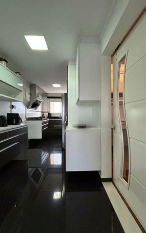 Apartamento à venda com 181m², 3 quartos e 3 vagas