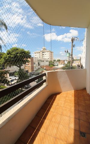 Apartamento para alugar com 310m², 6 quartos e 2 vagasQuarto 1