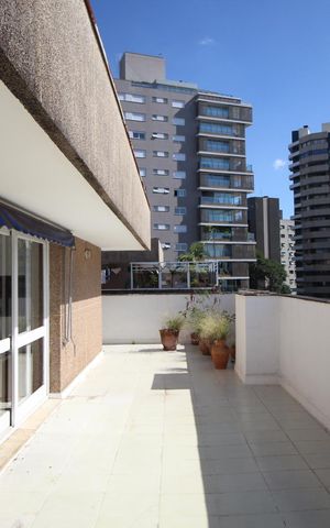 Apartamento à venda com 296m², 3 quartos e 2 vagasTerraço