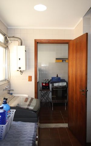 Apartamento à venda com 296m², 3 quartos e 2 vagasÁrea de Serviço