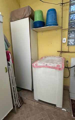 Casa à venda com 105m², 2 quartos e 1 vagaÁrea de Serviço