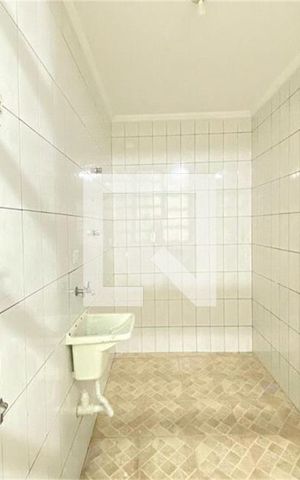 Casa para alugar com 373m², 3 quartos e 4 vagas