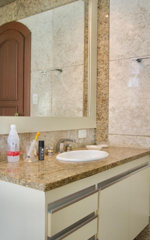 Apartamento para alugar com 370m², 6 quartos e 4 vagas Apartamento para alugar com 370m², 6 quartos e 4 vagasBanheiro Social