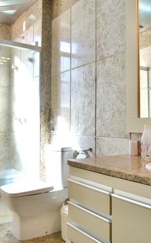 Apartamento para alugar com 370m², 6 quartos e 4 vagas Apartamento para alugar com 370m², 6 quartos e 4 vagasBanheiro Social