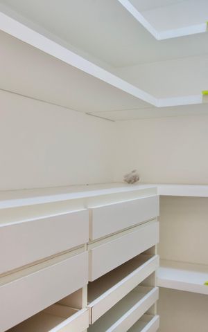Apartamento para alugar com 370m², 6 quartos e 4 vagas Apartamento para alugar com 370m², 6 quartos e 4 vagasCozinha - Armários