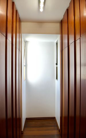 Apartamento para alugar com 370m², 6 quartos e 4 vagas Apartamento para alugar com 370m², 6 quartos e 4 vagasSuíte 1 - Closet