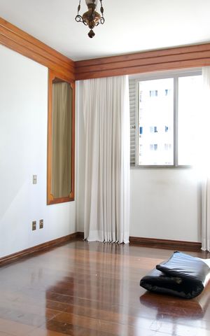 Apartamento para alugar com 370m², 6 quartos e 4 vagas Apartamento para alugar com 370m², 6 quartos e 4 vagasSuíte 1