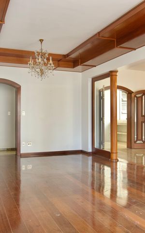 Apartamento para alugar com 370m², 6 quartos e 4 vagas Apartamento para alugar com 370m², 6 quartos e 4 vagasSala 2