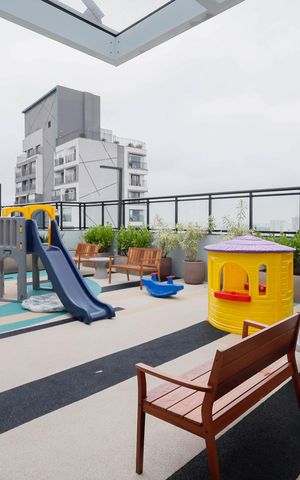 Apartamento à venda com 28m², 1 quarto e sem vaga Apartamento à venda com 28m², 1 quarto e sem vagaÁrea comum - Playground