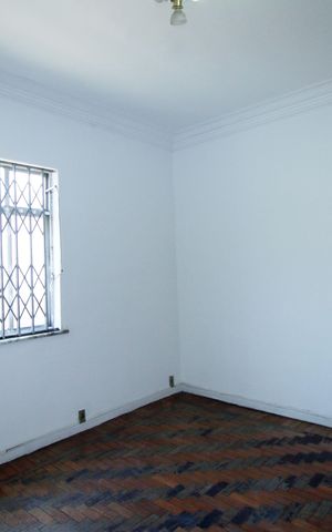 Apartamento à venda com 70m², 2 quartos e sem vagaSala
