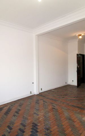 Apartamento à venda com 70m², 2 quartos e sem vagaSala