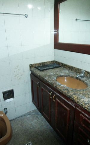 Apartamento à venda com 70m², 2 quartos e sem vagaBanheiro