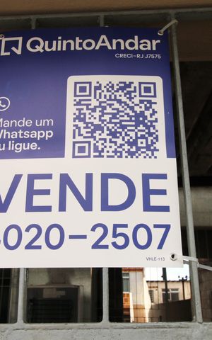 Casa à venda com 230m², 4 quartos e 3 vagasCódigo