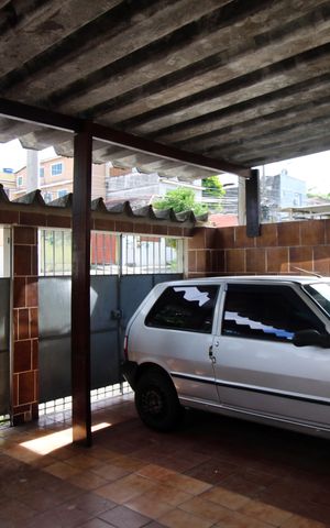 Casa à venda com 230m², 4 quartos e 3 vagasGaragem