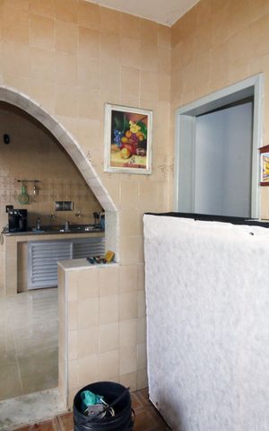 Casa à venda com 230m², 4 quartos e 3 vagasCozinha e Copa