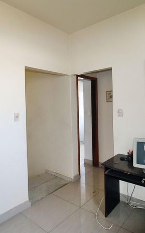 Casa à venda com 230m², 4 quartos e 3 vagasSala 2