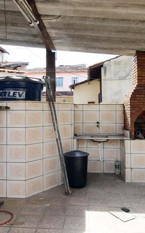 Casa à venda com 230m², 4 quartos e 3 vagasChurrasqueira