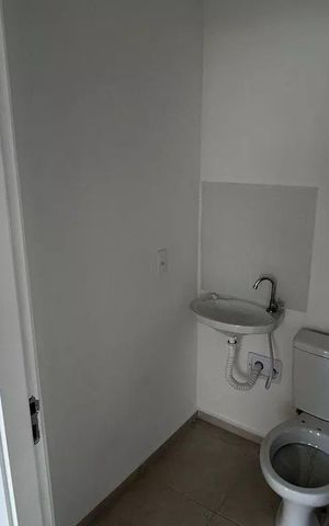 Apartamento para alugar com 45m², 2 quartos e sem vaga Apartamento para alugar com 45m², 2 quartos e sem vagaBanheiro