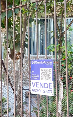 Apartamento à venda com 116m², 3 quartos e 1 vaga Apartamento à venda com 116m², 3 quartos e 1 vagaPlaquinha