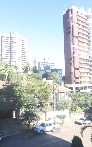 Apartamento à venda com 151m², 3 quartos e 2 vagassacada da sala