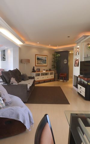 Apartamento à venda com 151m², 3 quartos e 2 vagasJantar