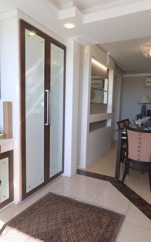 Apartamento à venda com 151m², 3 quartos e 2 vagasJantar