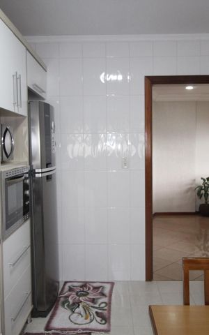 Apartamento para alugar com 110m², 3 quartos e 2 vagasCozinha