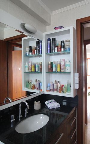 Apartamento para alugar com 110m², 3 quartos e 2 vagasBanheiro
