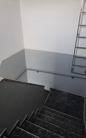 Apartamento à venda com 79m², 3 quartos e 1 vagaÁrea comum