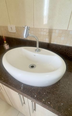 Apartamento para alugar com 60m², 2 quartos e 2 vagas Apartamento para alugar com 60m², 2 quartos e 2 vagasBanheiro