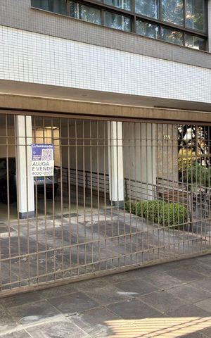 Apartamento à venda com 135m², 3 quartos e 1 vaga Apartamento à venda com 135m², 3 quartos e 1 vagaFachada