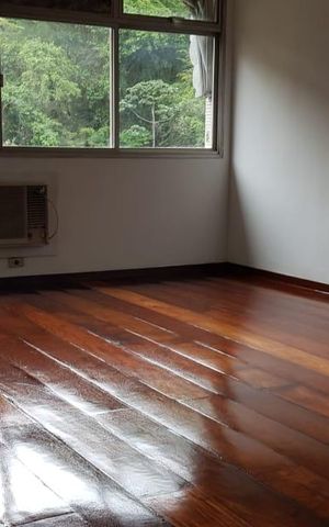 Apartamento à venda com 120m², 4 quartos e 2 vagasSala
