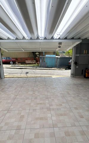 Casa de condomínio à venda com 216m², 3 quartos e 2 vagas Casa de condomínio à venda com 216m², 3 quartos e 2 vagasgaragem