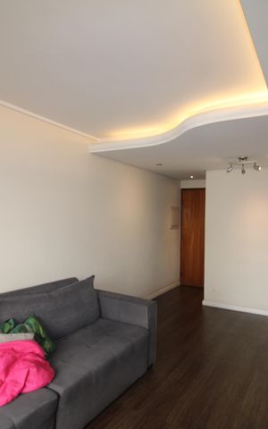 Apartamento à venda com 75m², 2 quartos e 1 vagaSala