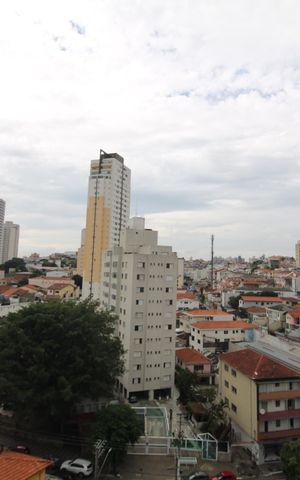 Apartamento à venda com 75m², 2 quartos e 1 vagaSala - Varanda