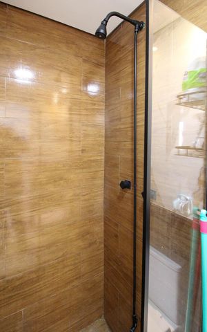Apartamento à venda com 46m², 2 quartos e sem vaga Apartamento à venda com 46m², 2 quartos e sem vagaBanheiro